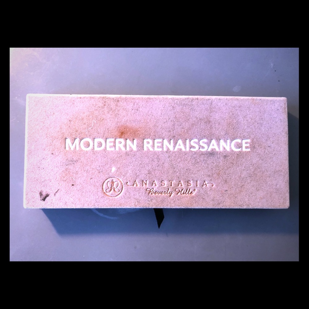 Anastastia Beverly Hills Modern Renaissance